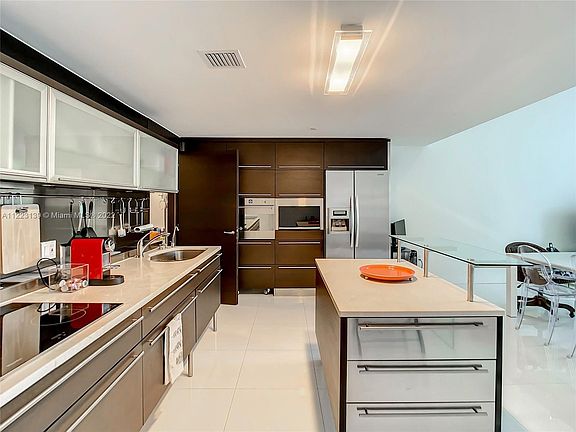 4th image of 6000 Collins Ave APT 120