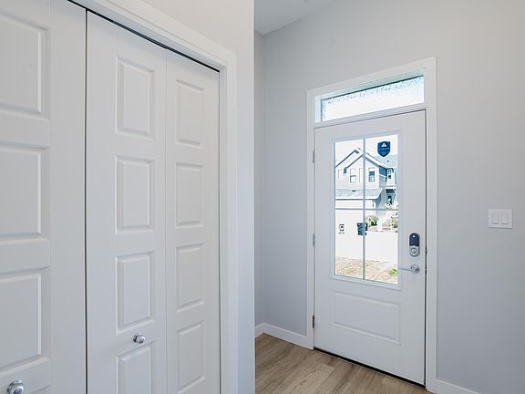 2nd image of 3883 Chrustawka Pl SW