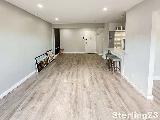 Rented by Sterling Realty Solution Inc | media 9