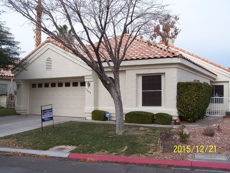 Exterior Front with courtyar