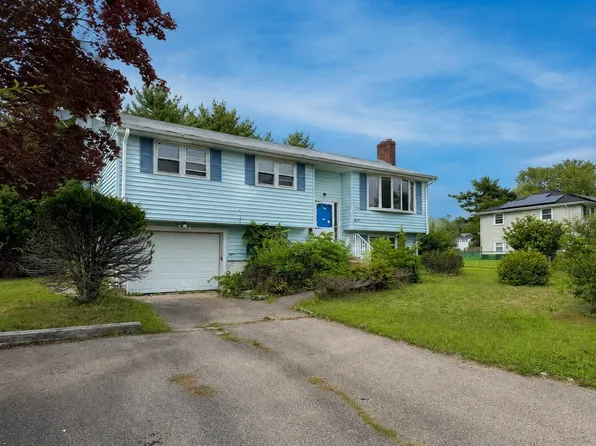62 Carlisle St, Brockton, MA 02302