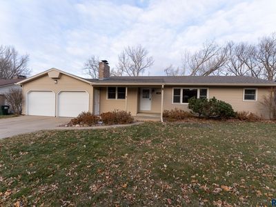 1408 E Otonka Trl, Sioux Falls, SD, 57103