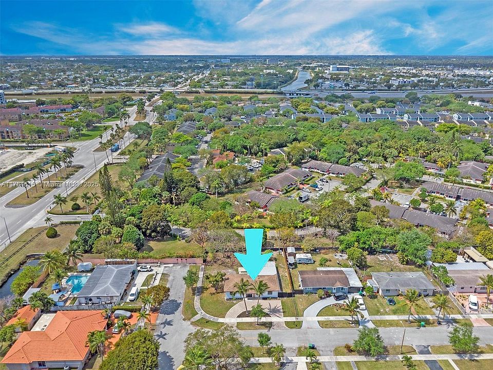2nd image of 21430 SW 102nd Ct