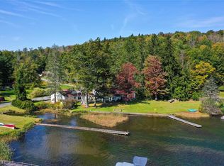 21 Barney Rd, Brackney, PA 18812