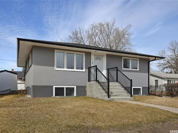 1156 4th AVENUE NW, Moose Jaw, SK S6H 3X4