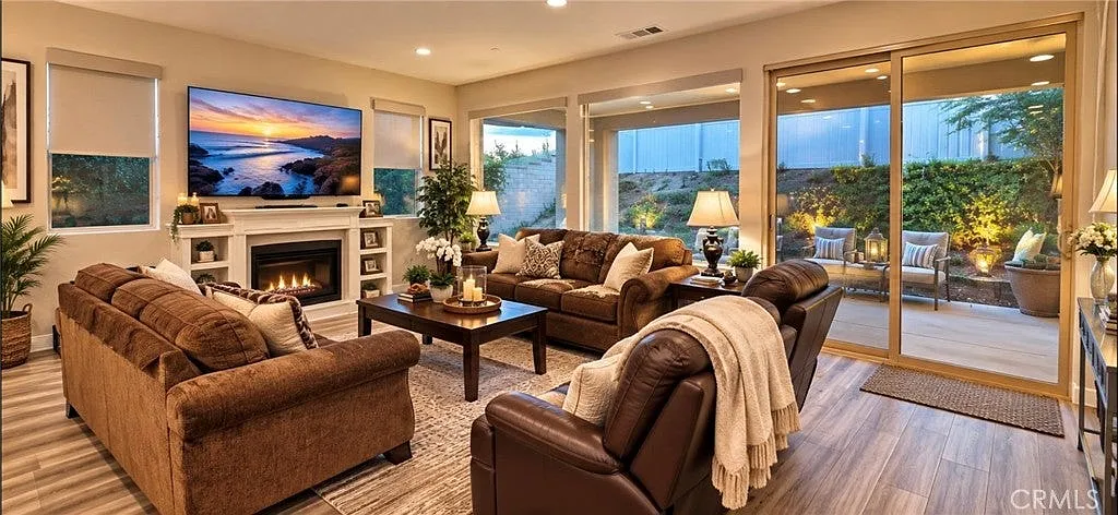 2 bed, 1662 sqft, $2,750 — Photo 2