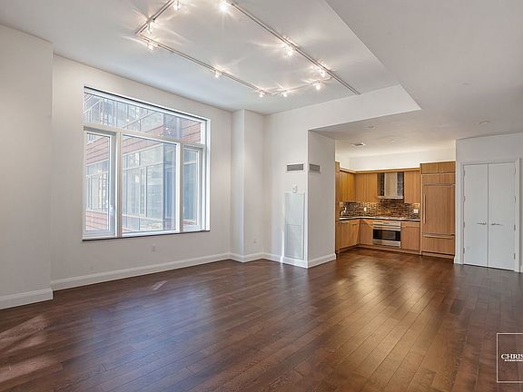 4th image of 70 Little West St APT 6D