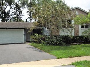 207 Winston Dr, Bolingbrook, IL