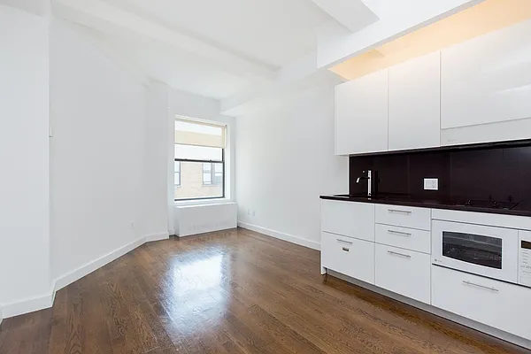 Rented by Bridgeline Property Management, LLC | media 16