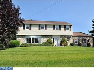 1545 Cooper Dr, Ambler, PA 19002