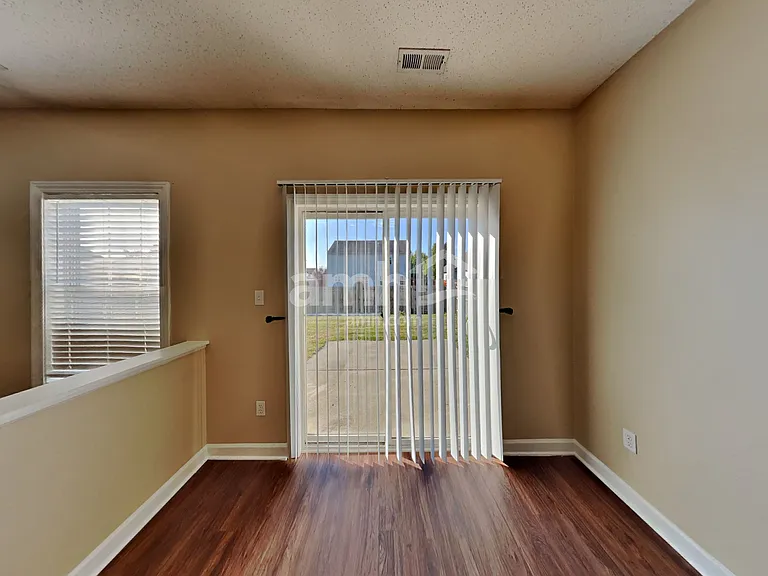 9675 Lomax Dr — Photo 5