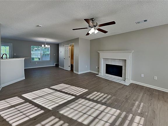 2nd image of 103 Bonnabel Ct