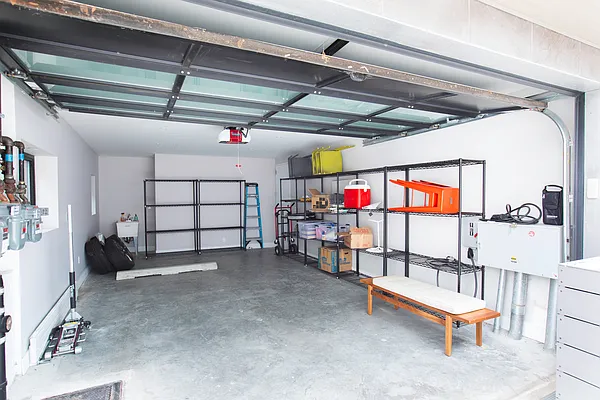 Sold by Compass | media 33