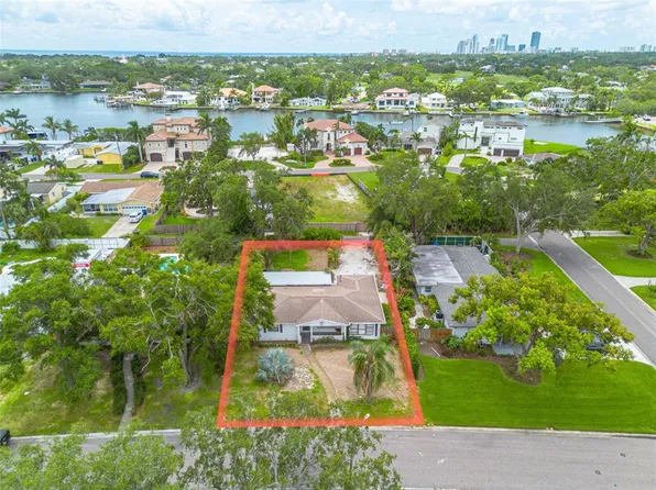 710 37th Ave NE, Saint Petersburg, FL 33704