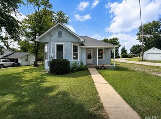 112 N Wood Ave, Fredericktown, MO 63645