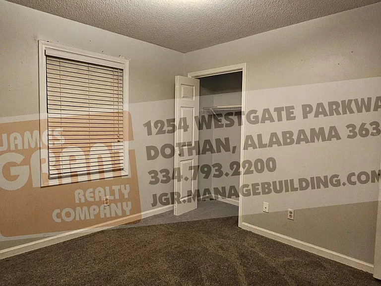 211 Plantation Rd — Photo 37