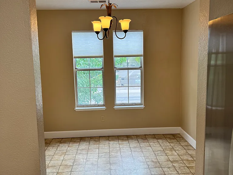 2400 Eilers Ln #1408 — Photo 5