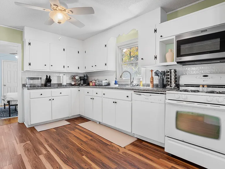 807 Ruth Ave — Photo 14