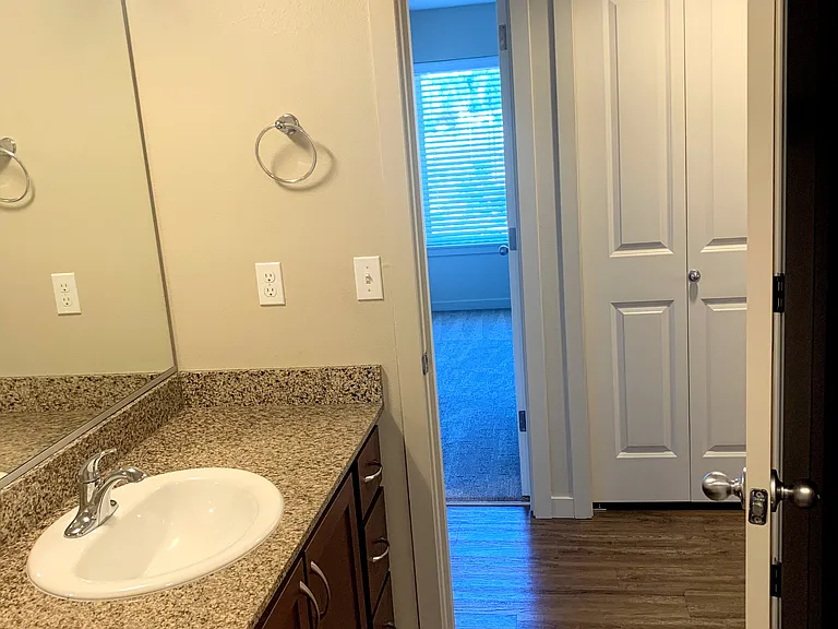 Rock Creek Ridge Apartments — Photo 47