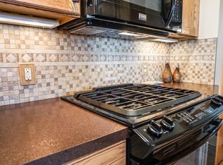 9302 W Becher St, West Allis, WI 53227