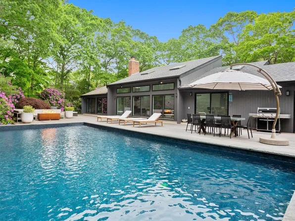 3 Blueberry Lane, Quogue, NY 11959