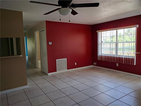 4th image of 1329 Sophie Blvd