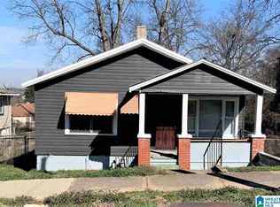 110 56th St, Fairfield, AL 35064
