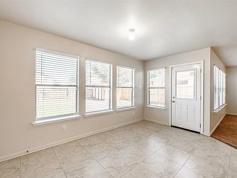 20926 Kenna Cove Ln — Photo 16