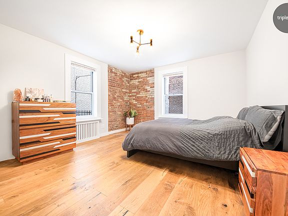 4th image of 41-16 47th Ave APT 1H