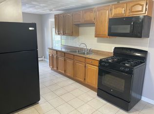 9 Forest Ave FLOOR 3, Cumberland, RI 02864