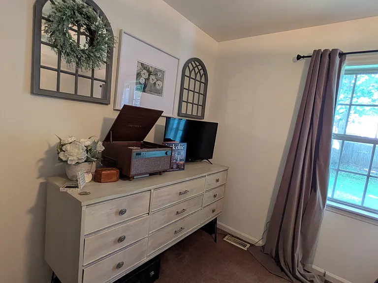 109 Dunn Ave — Photo 27