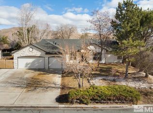 850 Cliff View Dr, Reno, NV 89523