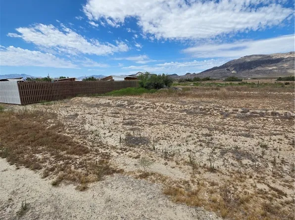 5700 Itasca Pl, Pahrump, NV 89060