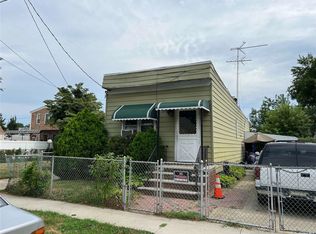 22106 113th Ave, Queens Village, NY 11429