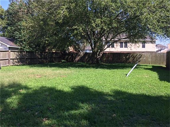 4th image of 8406 Quail Crest Dr