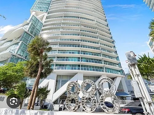 888 Biscayne Blvd #4009 Photo 1