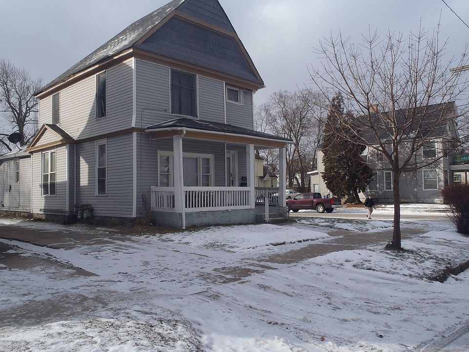 1st image of 234 Powell St SE