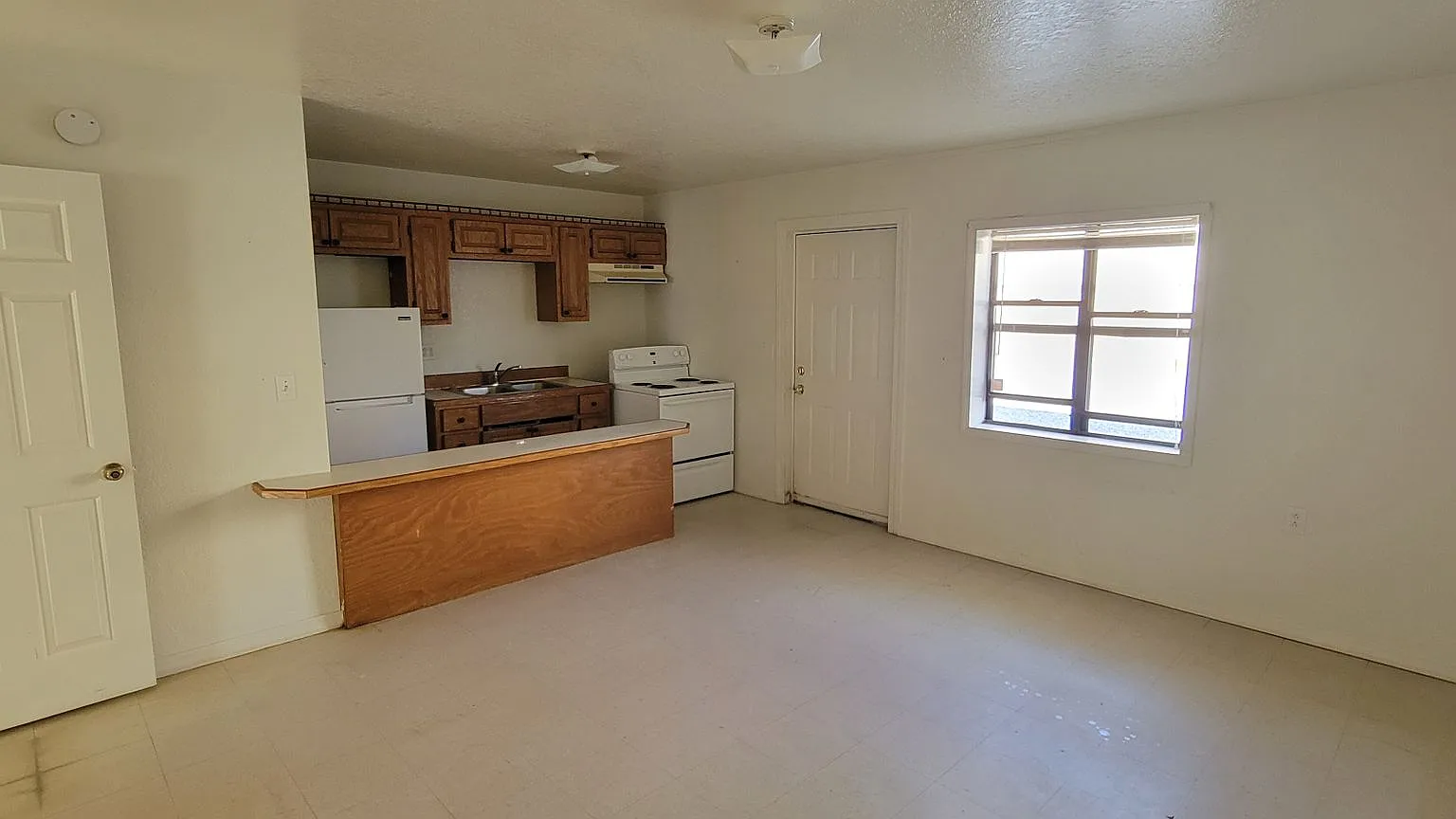 Clearview Apartments — Photo 2