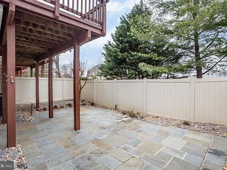 13340 Colchester Ferry Pl — Photo 38