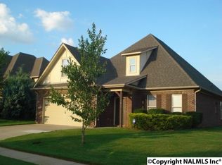 7 Maple Tree Ln SW, Huntsville, AL 35824