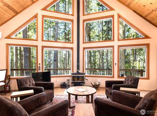 1354 Chinook Way, Center Island, WA 98221