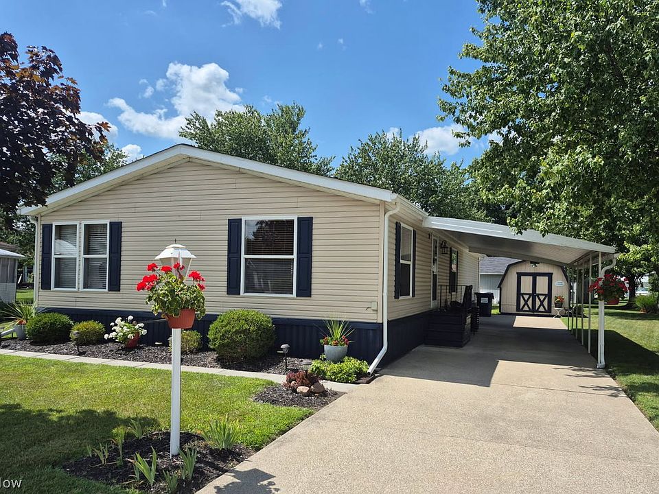 1st image of 208 Birchbark Dr