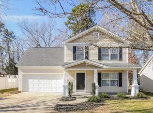 141 Peterborough Dr, Mooresville, NC 28115