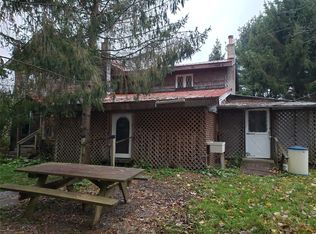 442 Bean Hill Rd, Endicott, NY 13760