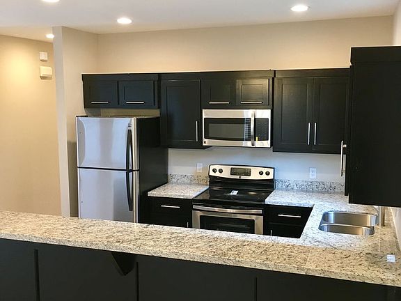 3rd image of 3112 Javalina Ave APT 3