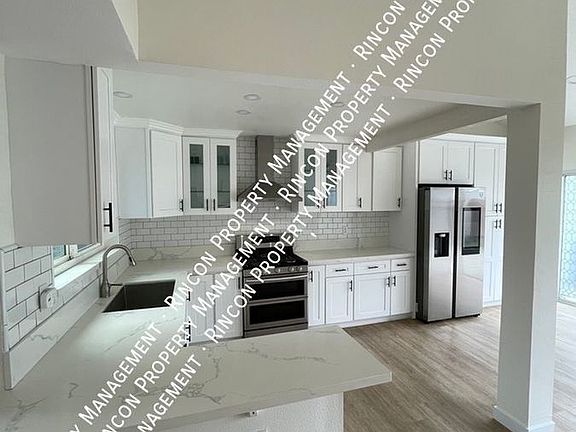 2nd image of 489 Harbor Lights Ln