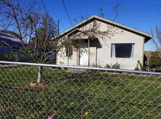 10206 Hughes Rd, Yakima, WA 98903