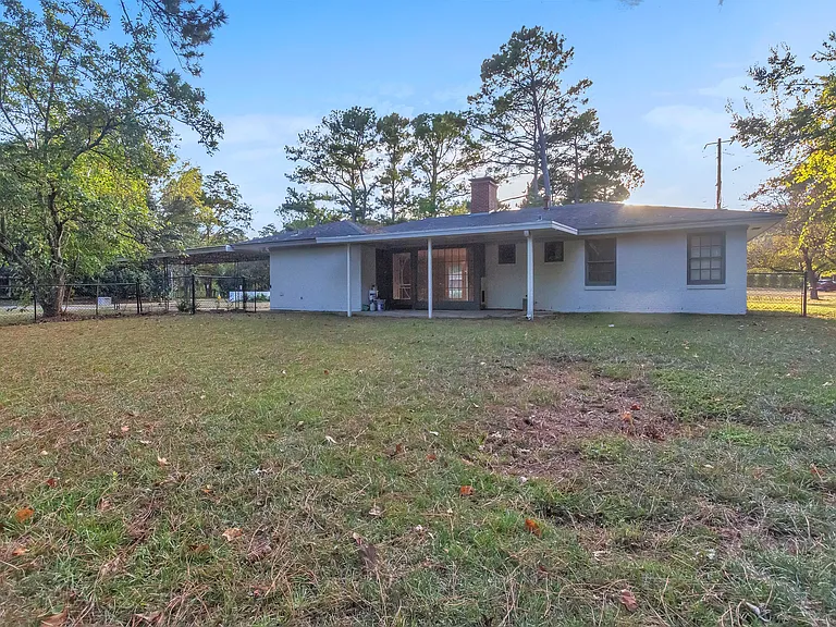 895 Greg Dr — Photo 37