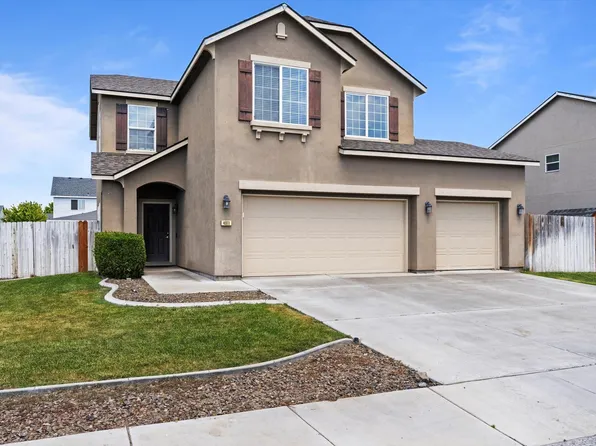 4911 Antigua Dr, Pasco, WA 99301