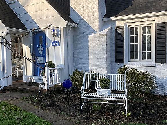 Classic White Brick Front
